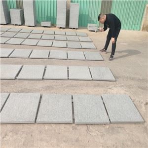 G612 Yeşil Granit Karo
