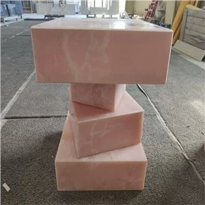 Pembe Oniks Ev Dekorasyon Masaları